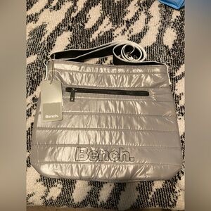 NWT Bench brand puffer crossbody bag gray